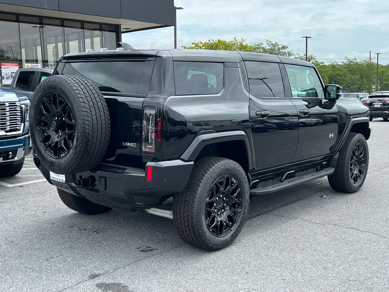 2024 GMC Hummer EV SUV 2X 5