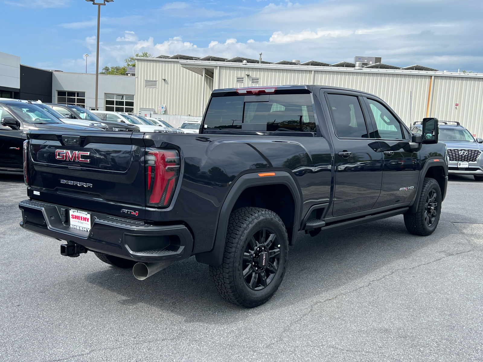 2024 GMC Sierra 2500HD AT4 5