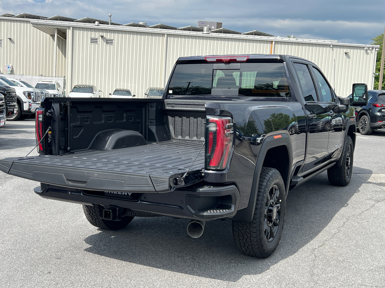 2024 GMC Sierra 2500HD AT4 13