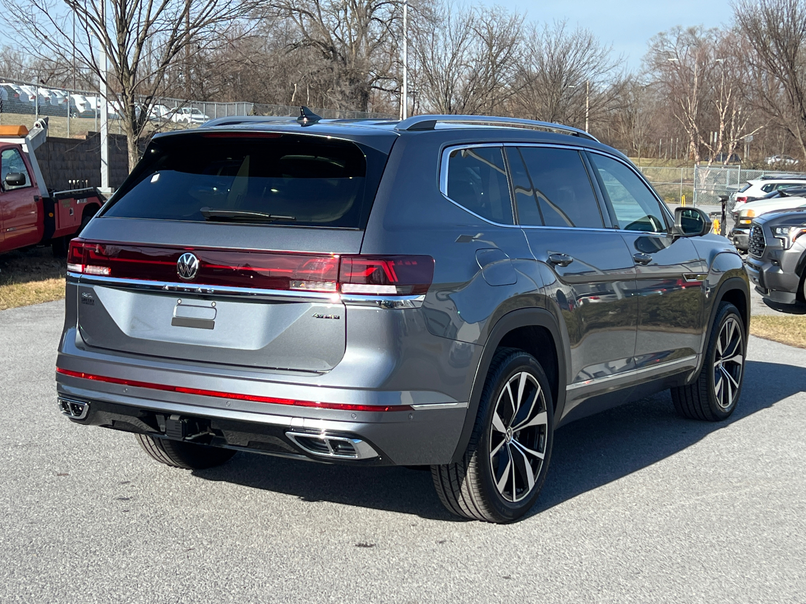 2024 Volkswagen Atlas  5