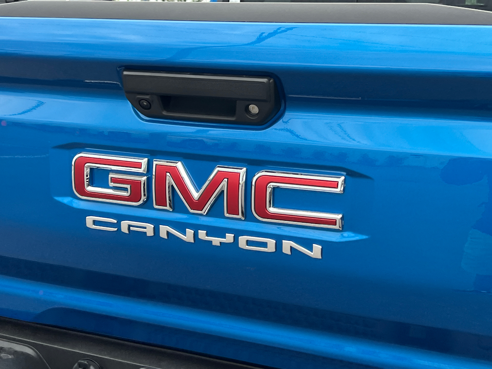 2024 GMC Canyon AT4X 13