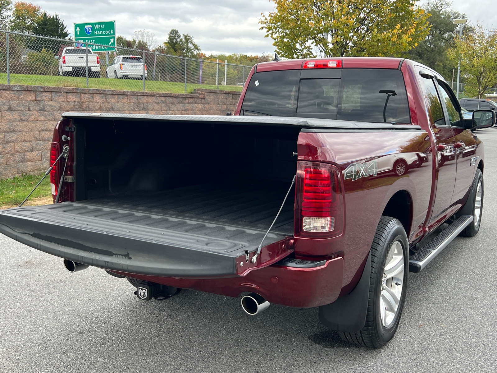 2016 Ram 1500 Sport 14