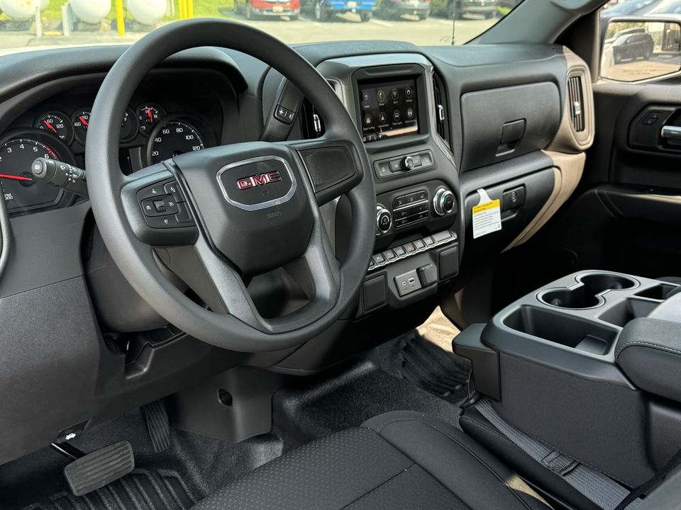 2024 GMC Sierra 1500 Pro 10