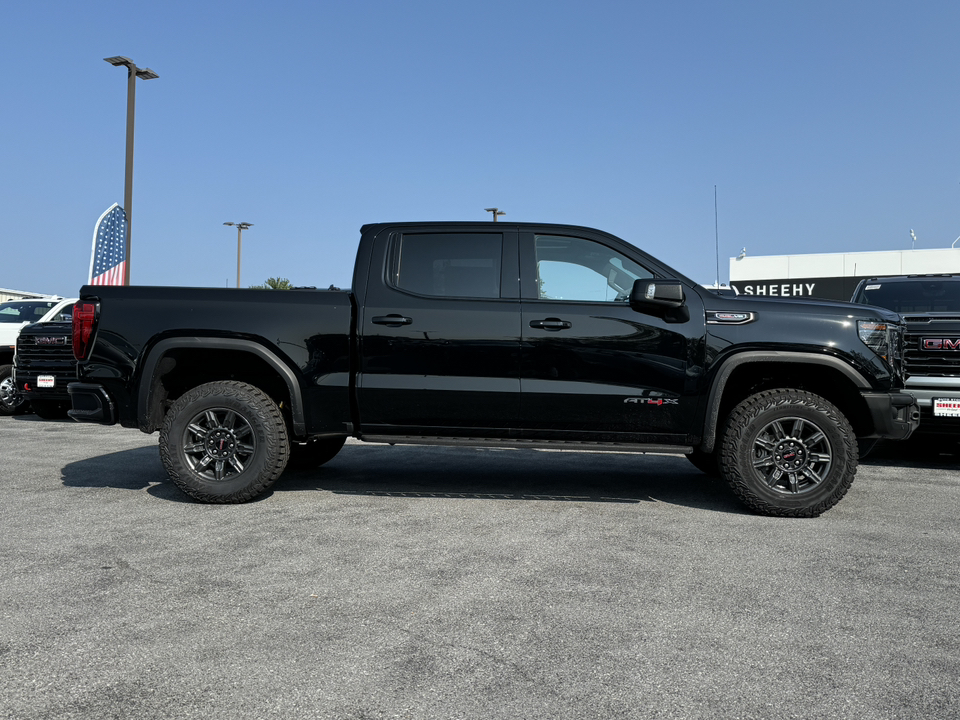 2024 GMC Sierra 1500 AT4X 2