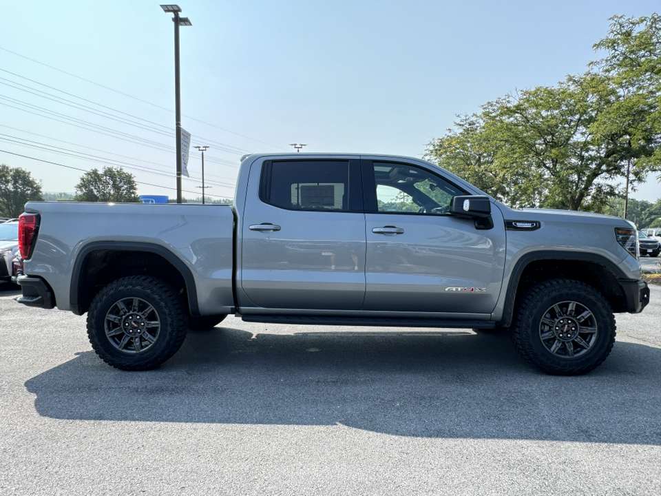 2024 GMC Sierra 1500 AT4X 2