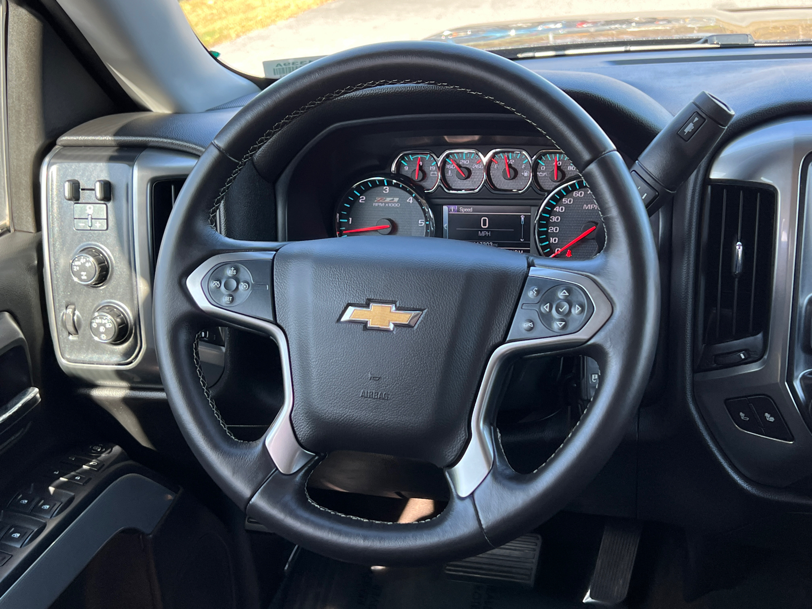 2015 Chevrolet Silverado 1500 LT 19