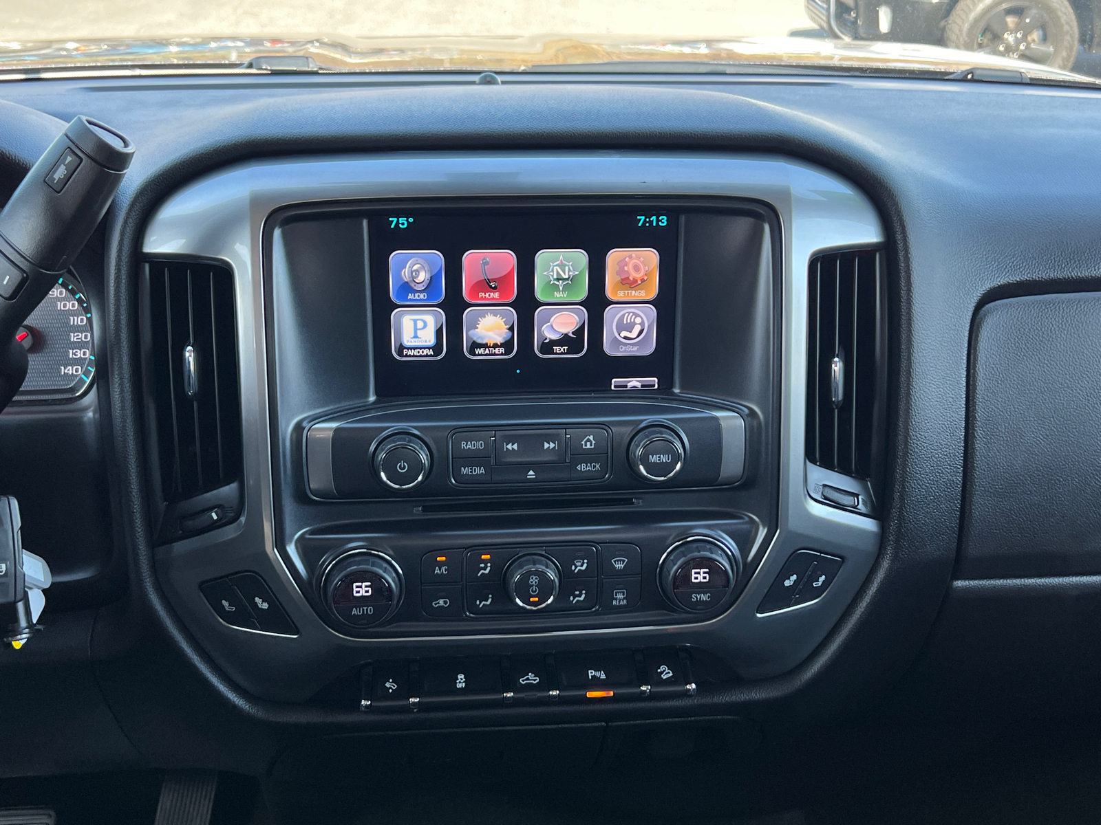 2015 Chevrolet Silverado 1500 LT 20