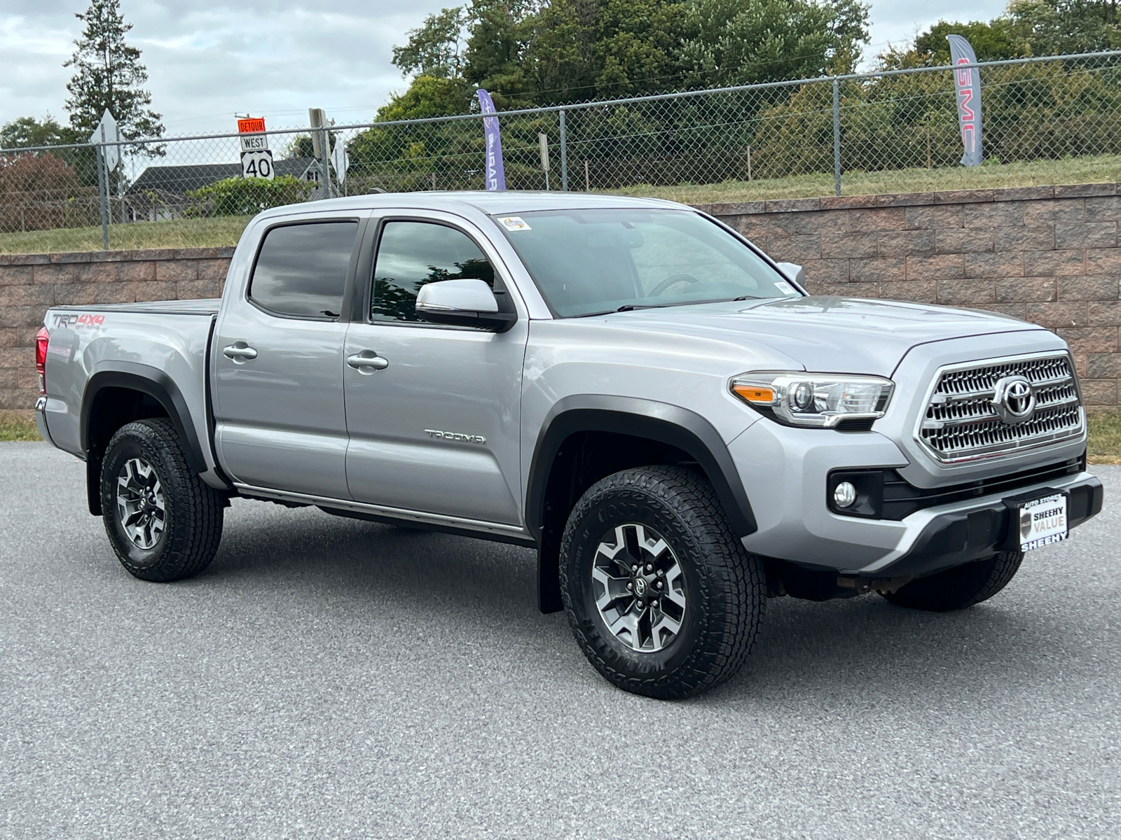 2016 Toyota Tacoma TRD Off-Road 1