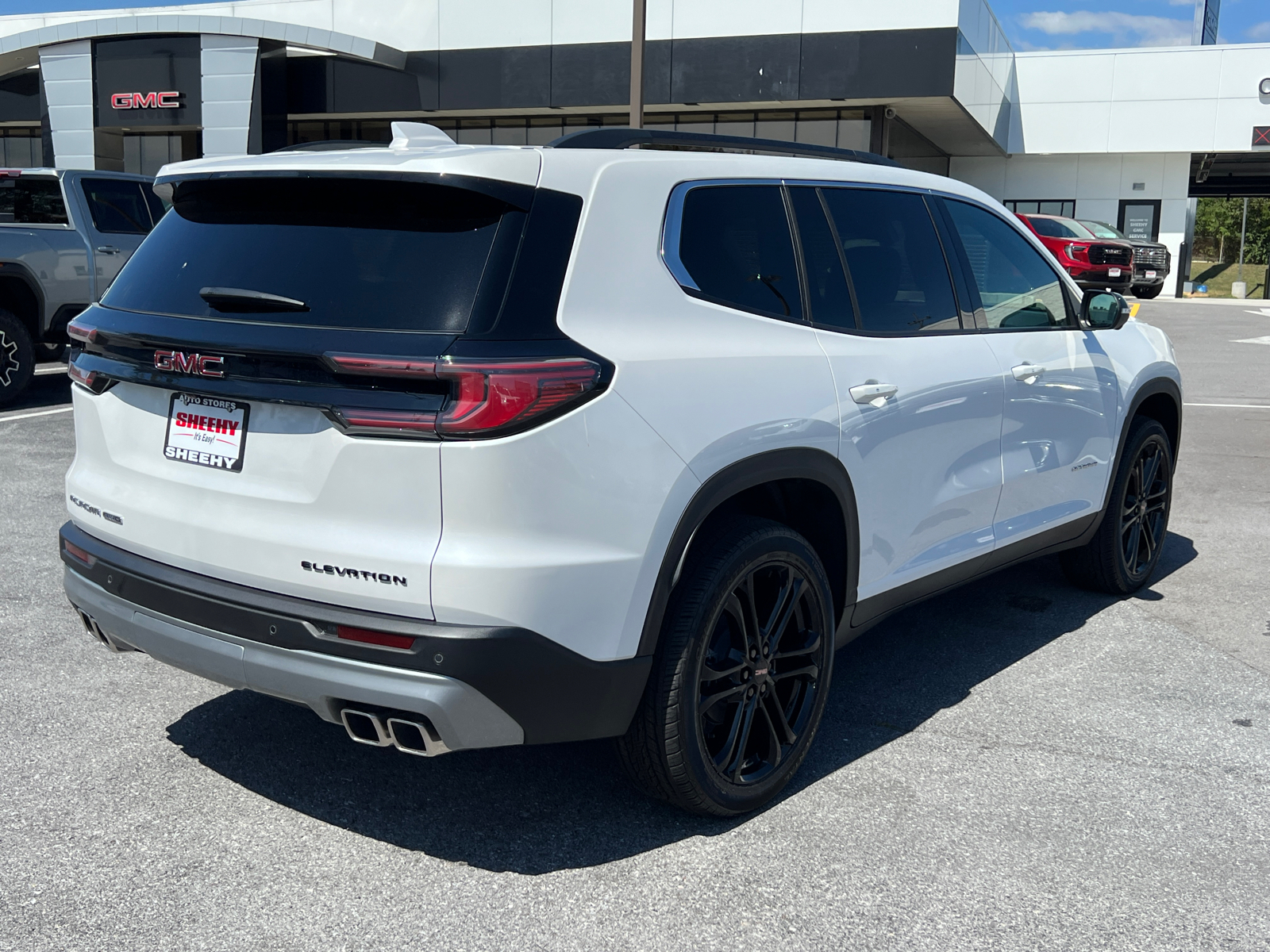 2024 GMC Acadia Elevation 5