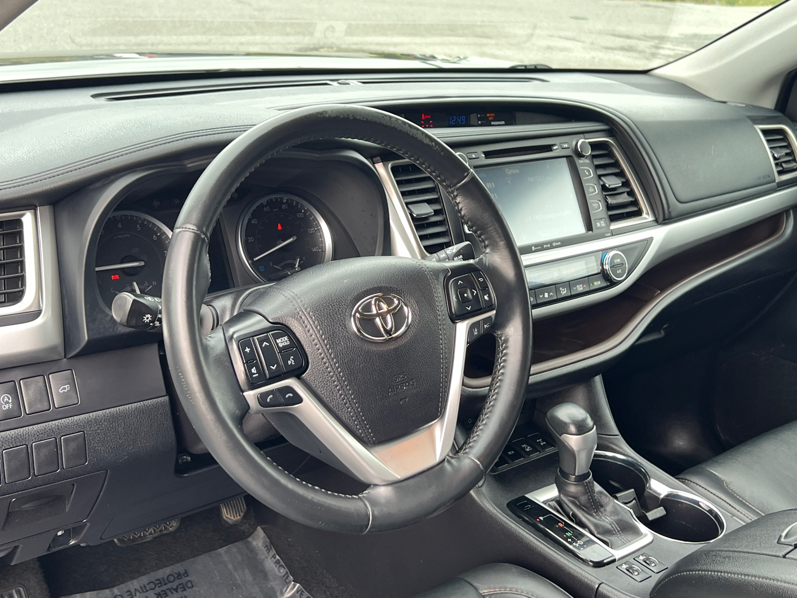 2019 Toyota Highlander XLE 22