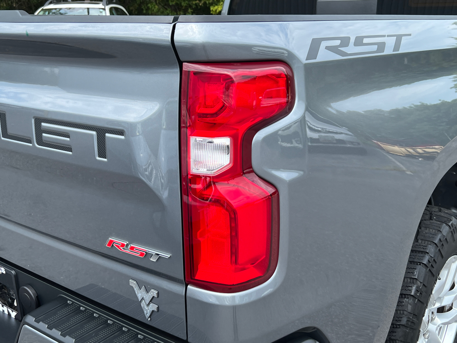 2020 Chevrolet Silverado 1500 RST 6