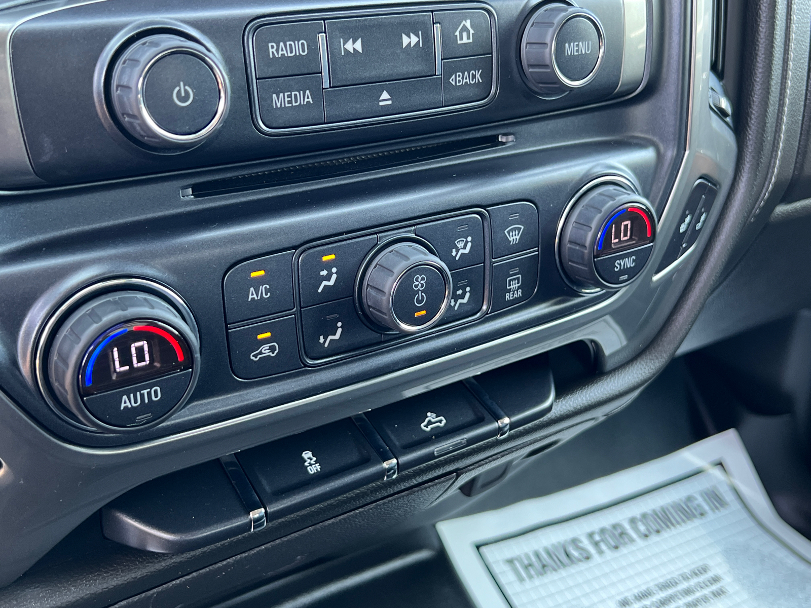 2018 Chevrolet Silverado 1500 LTZ 29