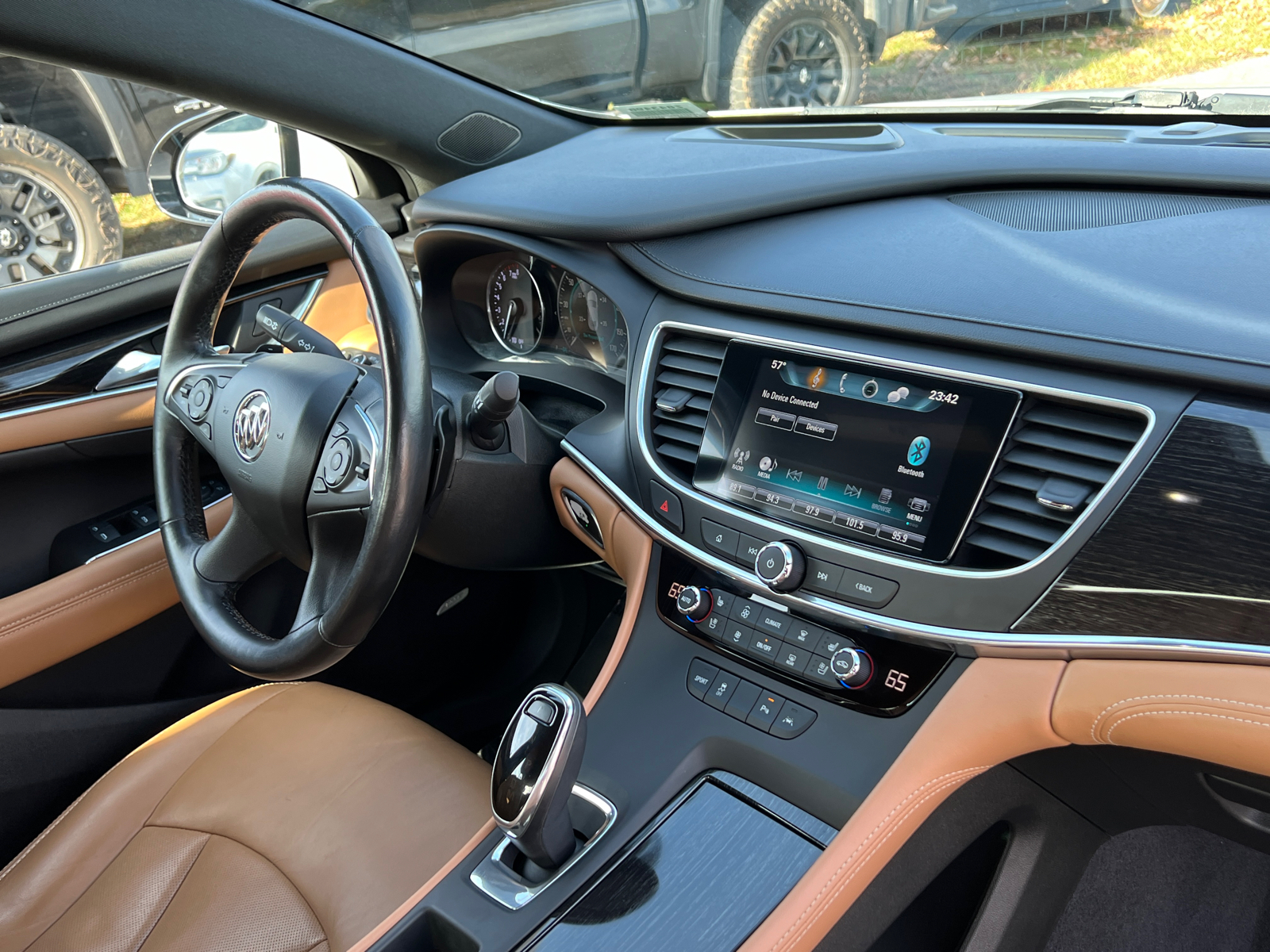 2017 Buick LaCrosse Premium I Group 10