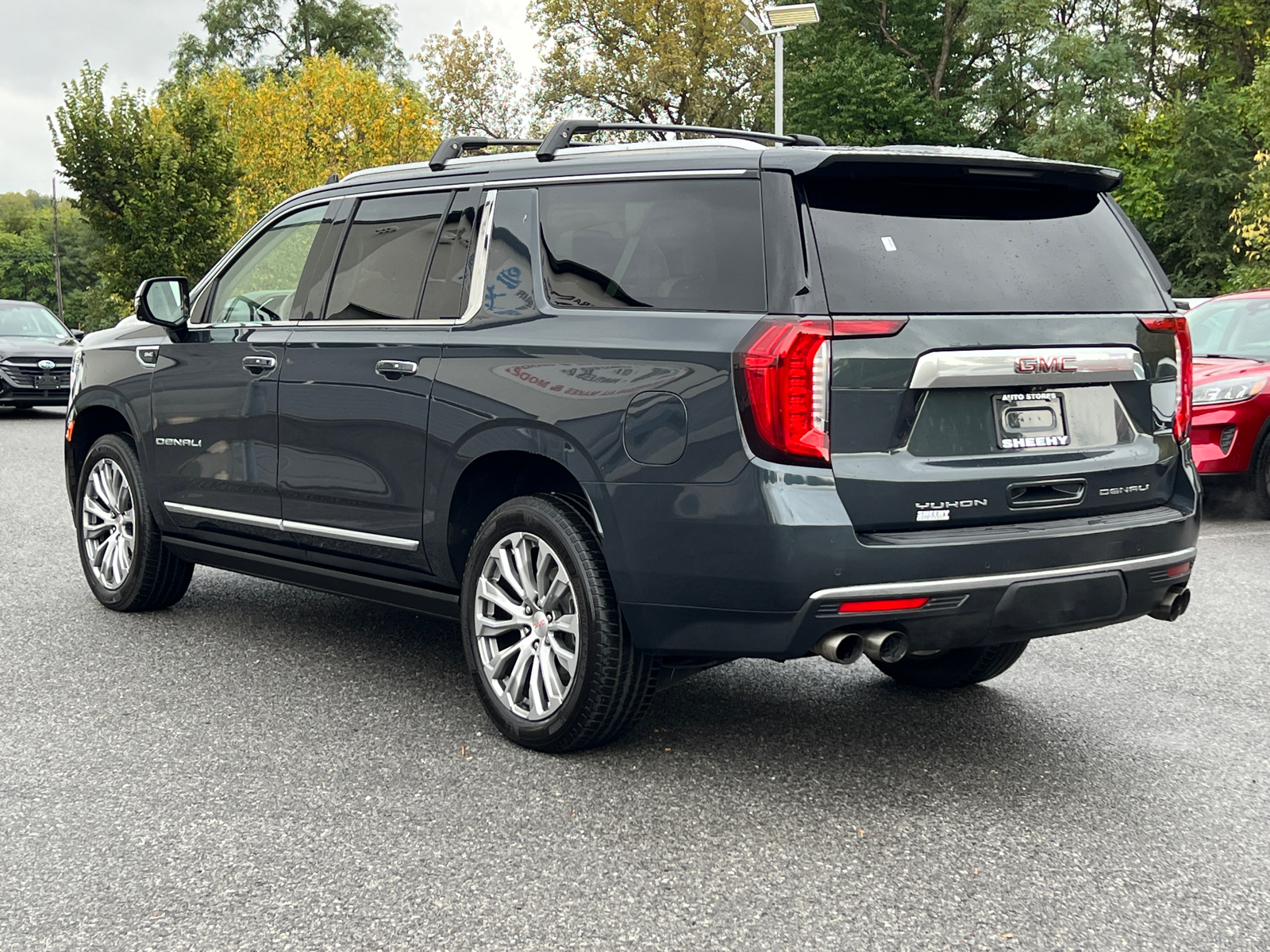 2021 GMC Yukon XL Denali 4