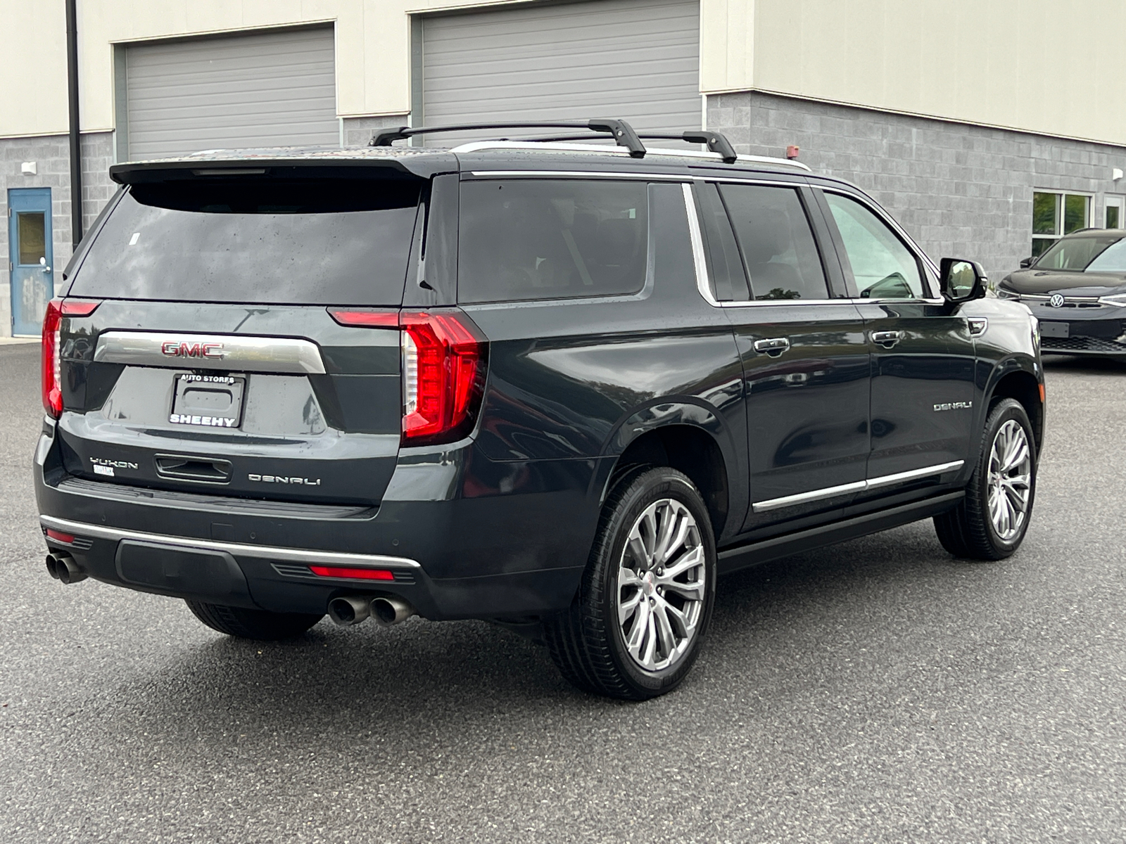 2021 GMC Yukon XL Denali 5