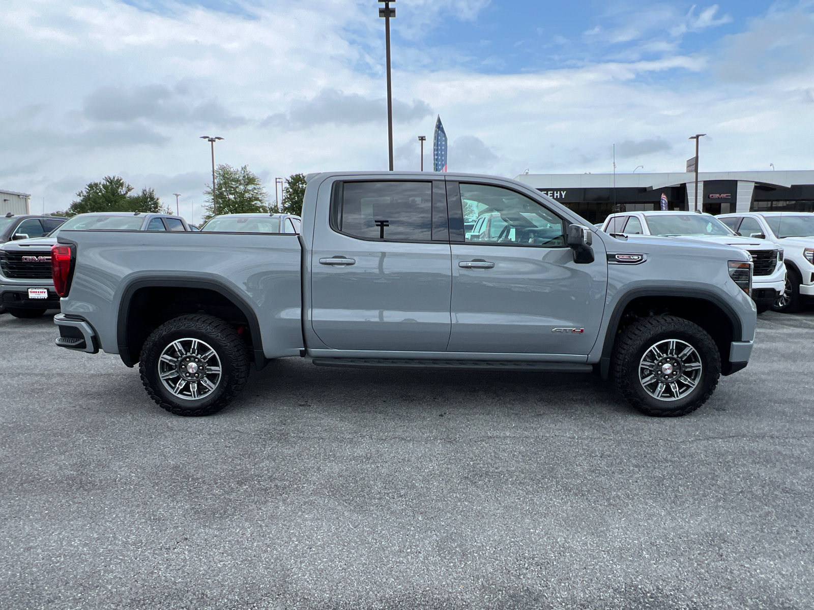 2024 GMC Sierra 1500 AT4 4