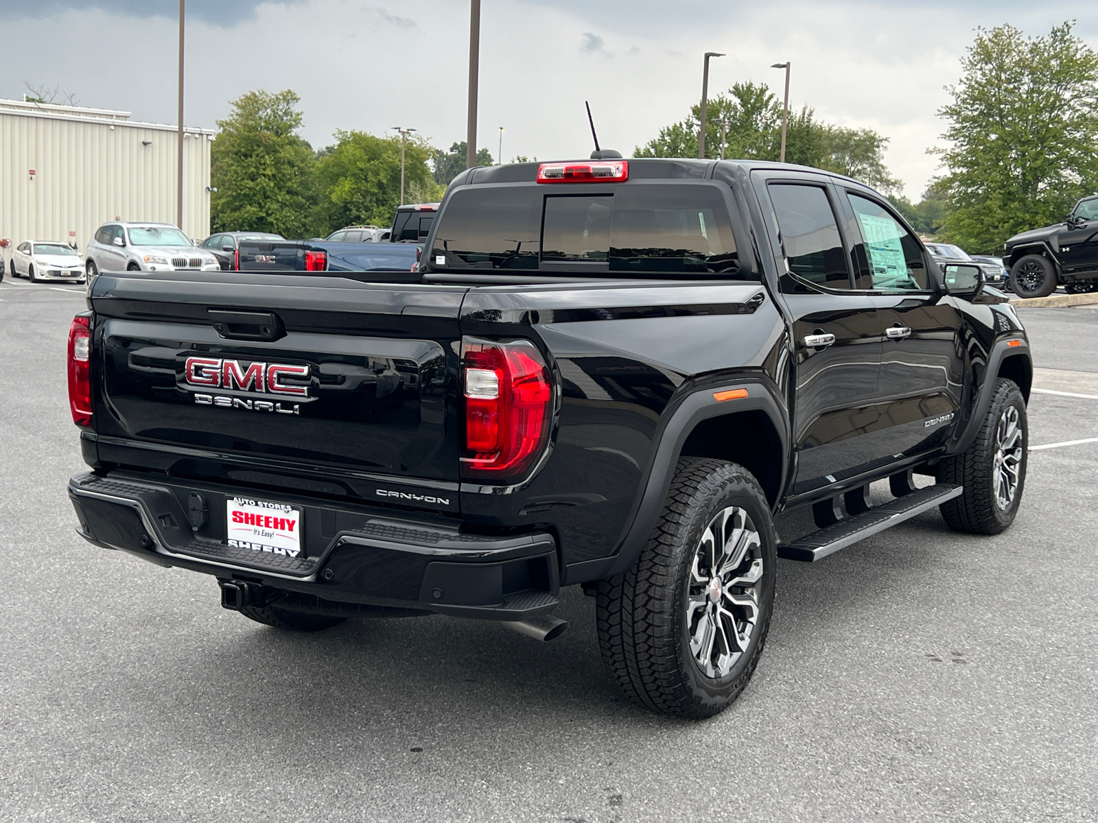 2024 GMC Canyon Denali 5