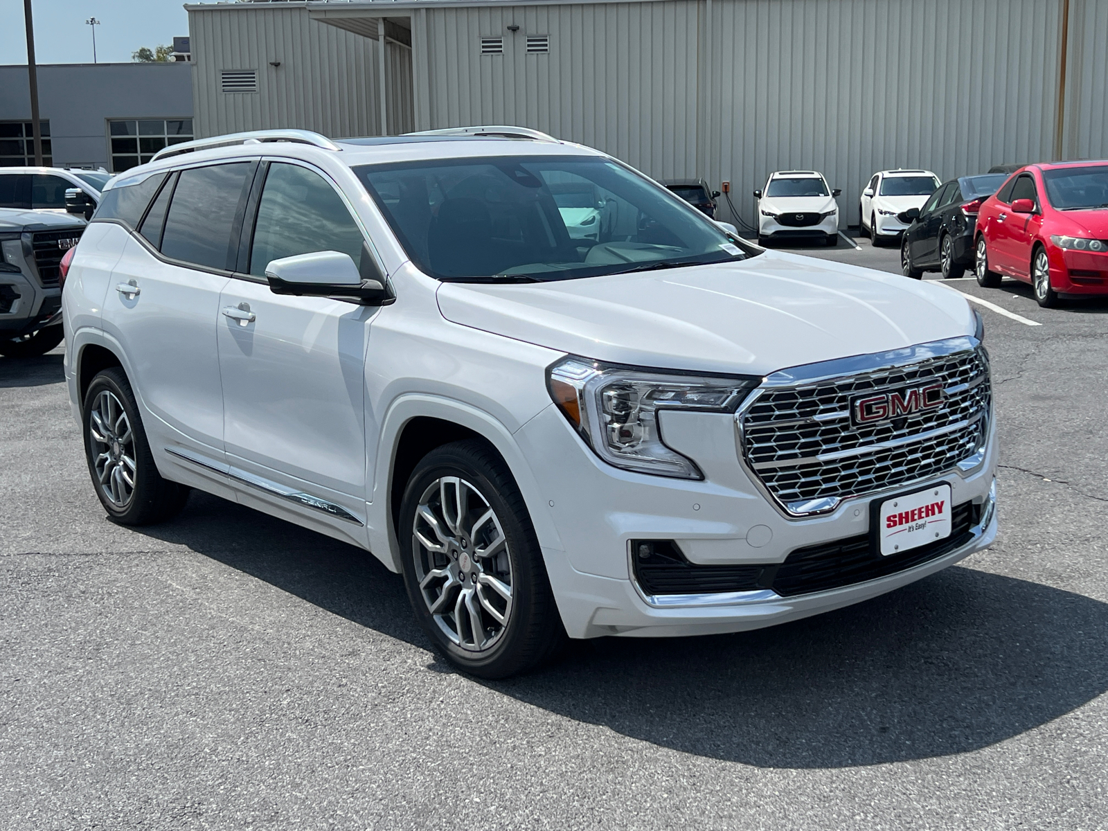 2024 GMC Terrain Denali 1