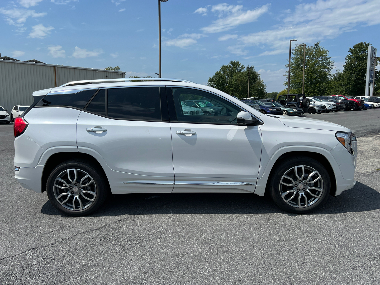 2024 GMC Terrain Denali 4