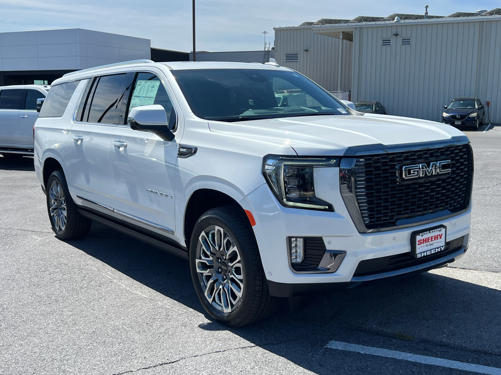 2024 GMC Yukon XL Denali Ultimate 1