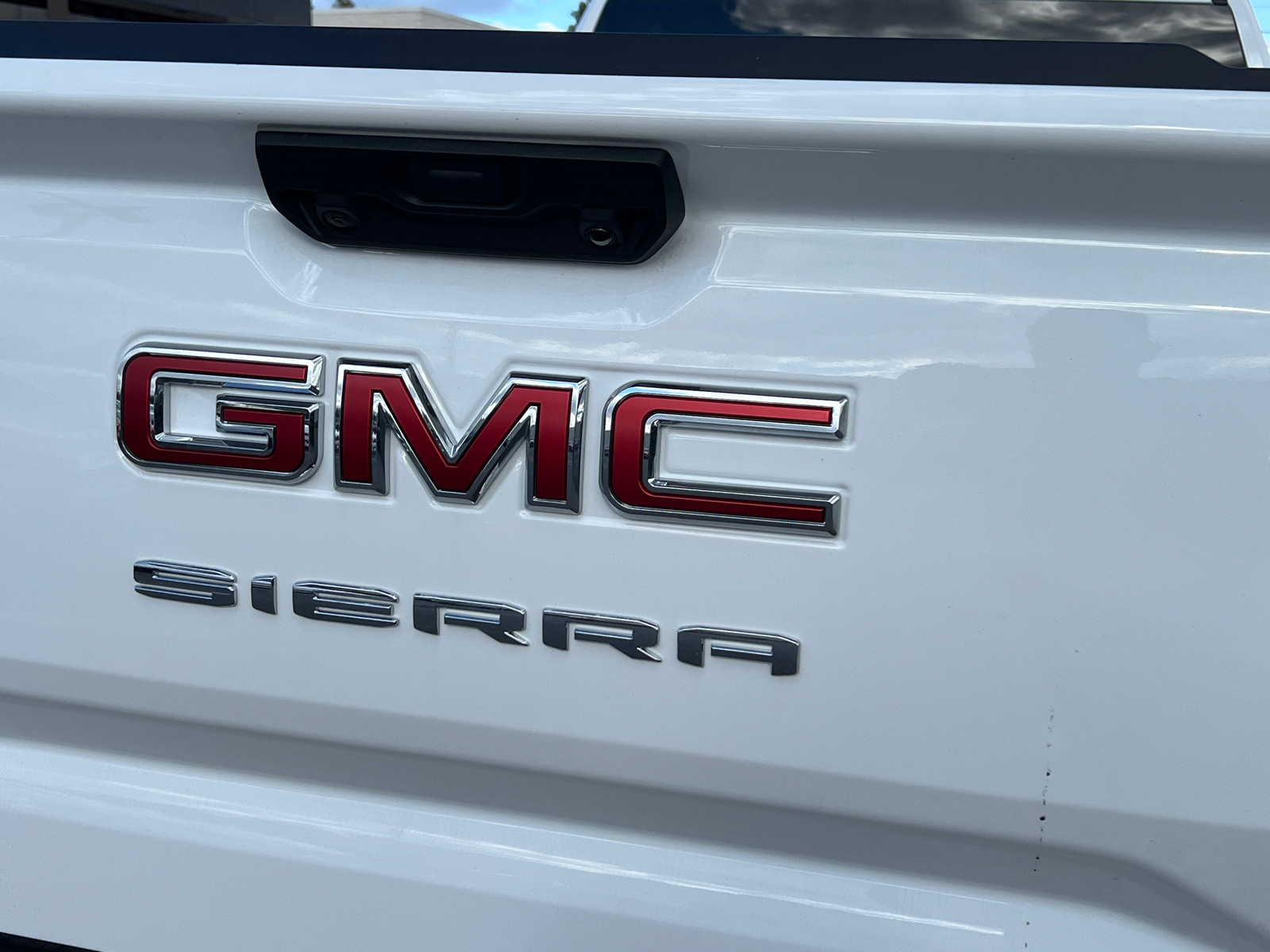 2024 GMC Sierra 1500 Pro 9