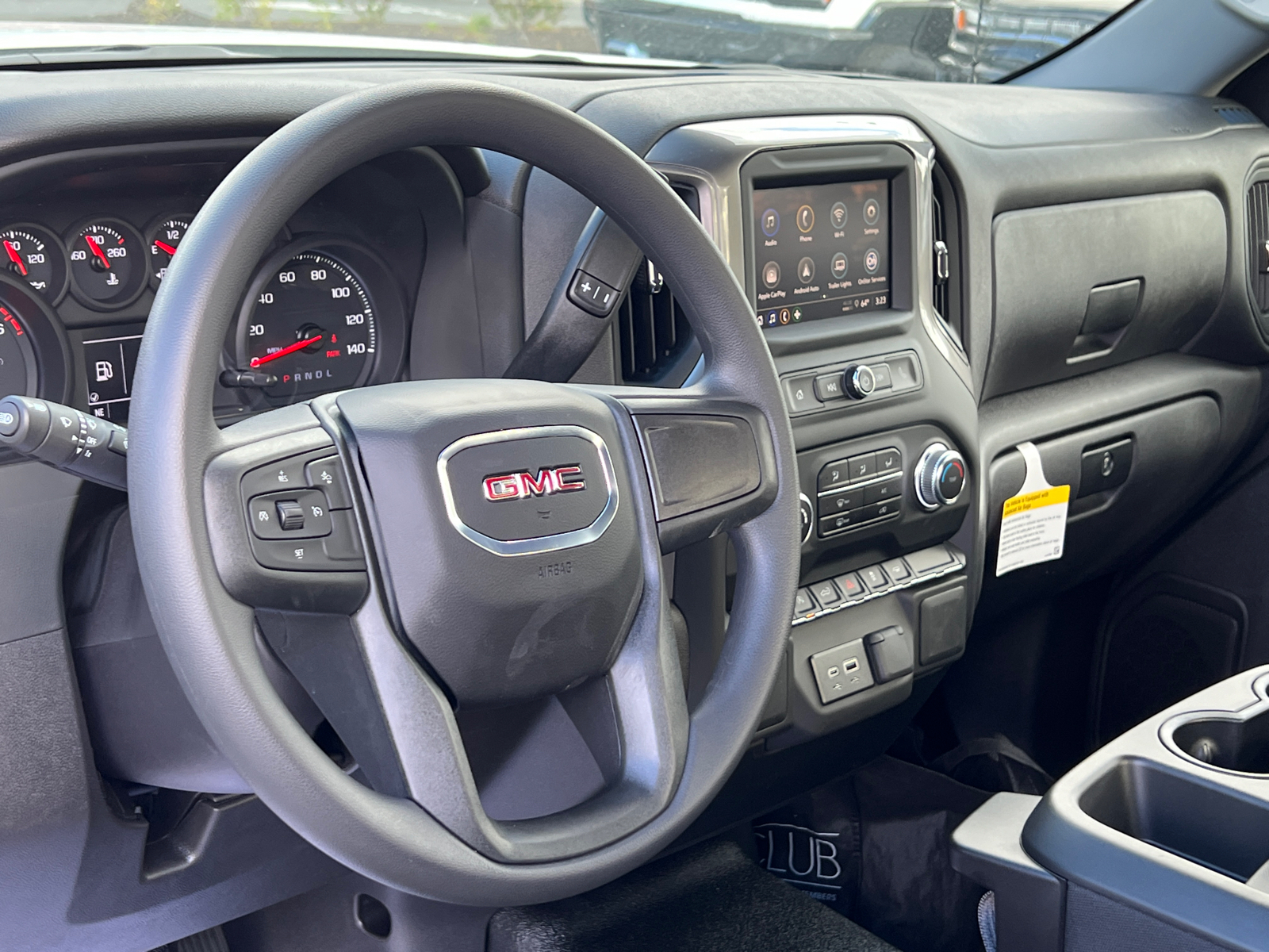 2024 GMC Sierra 1500 Pro 10