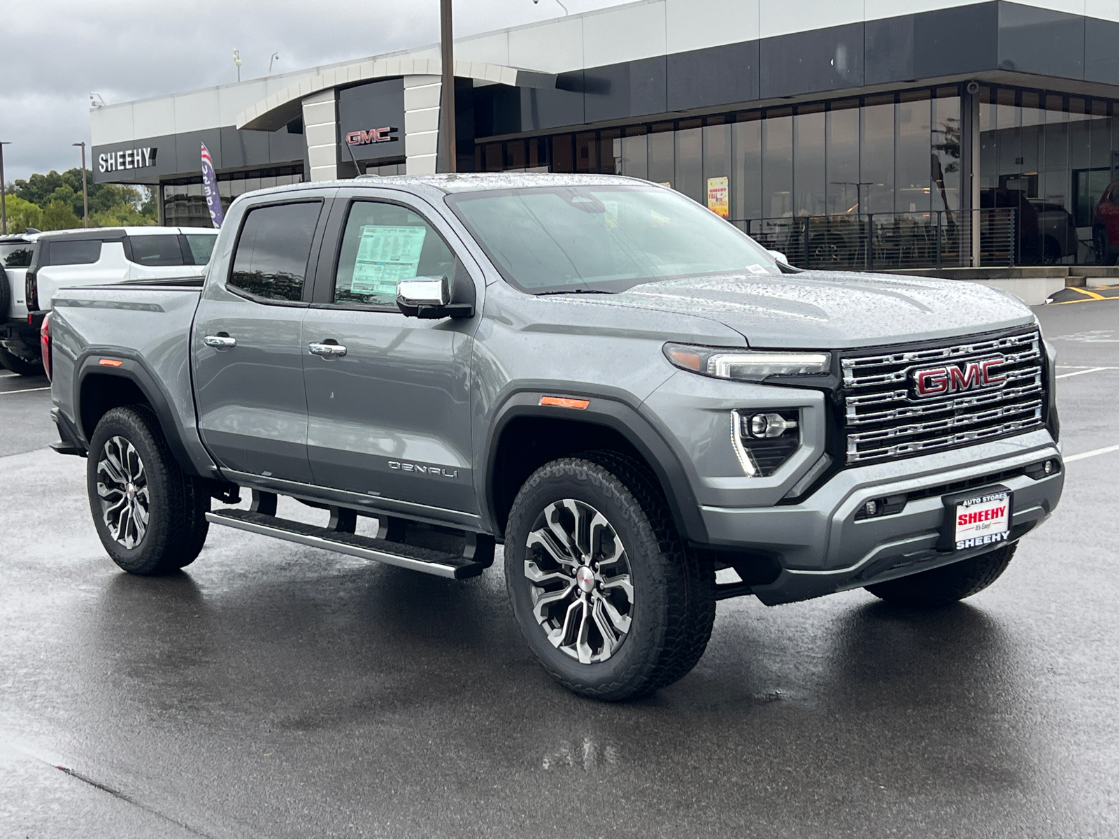 2024 GMC Canyon Denali 1