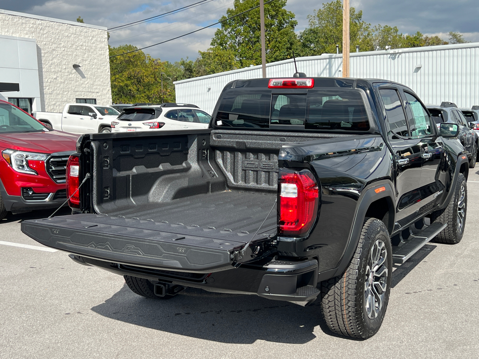 2024 GMC Canyon Denali 9