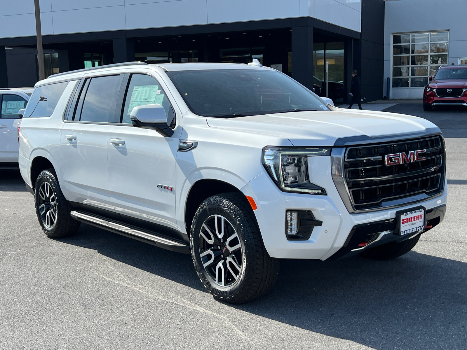 2024 GMC Yukon XL AT4 1