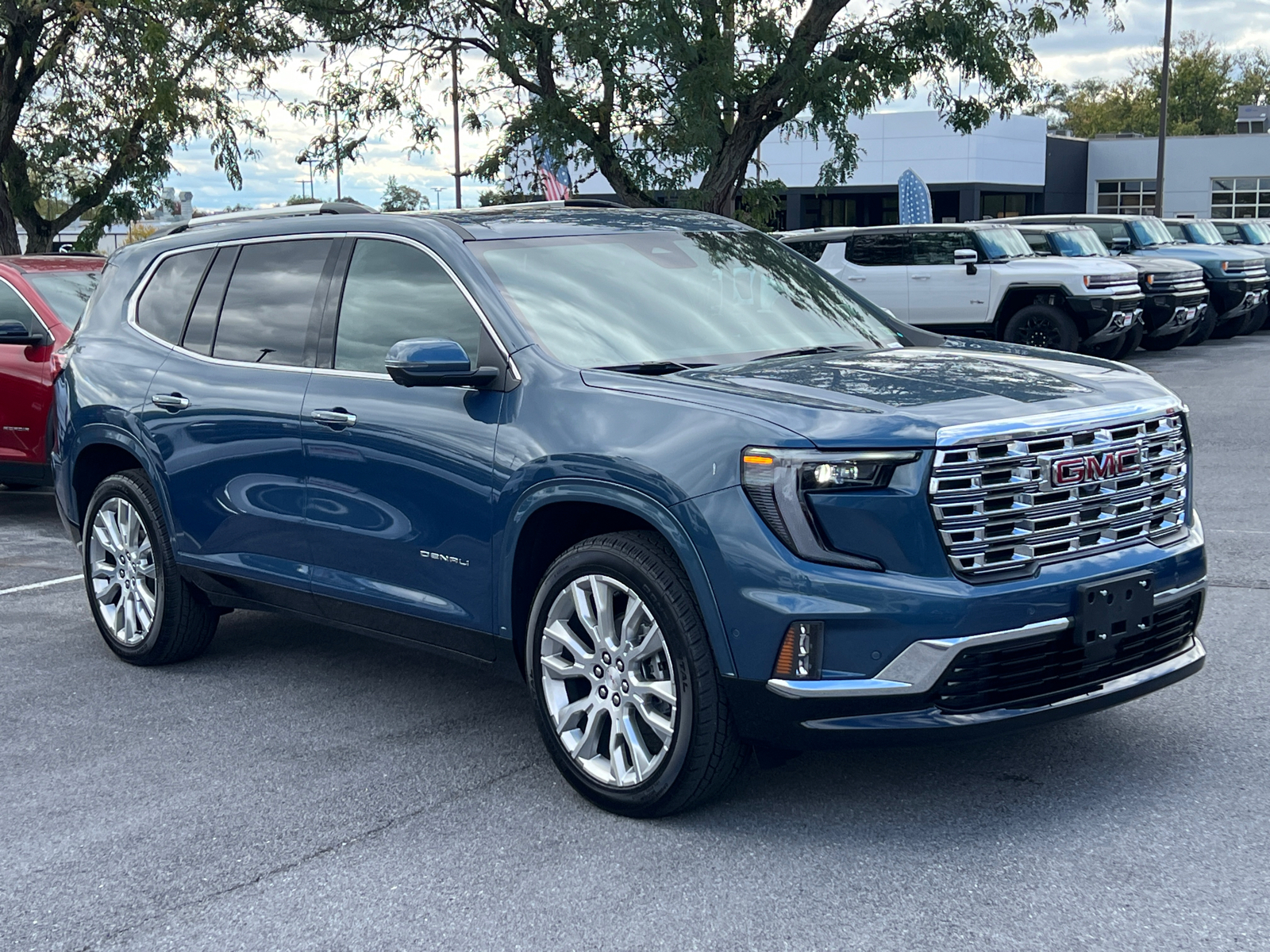 2024 GMC Acadia Denali 1