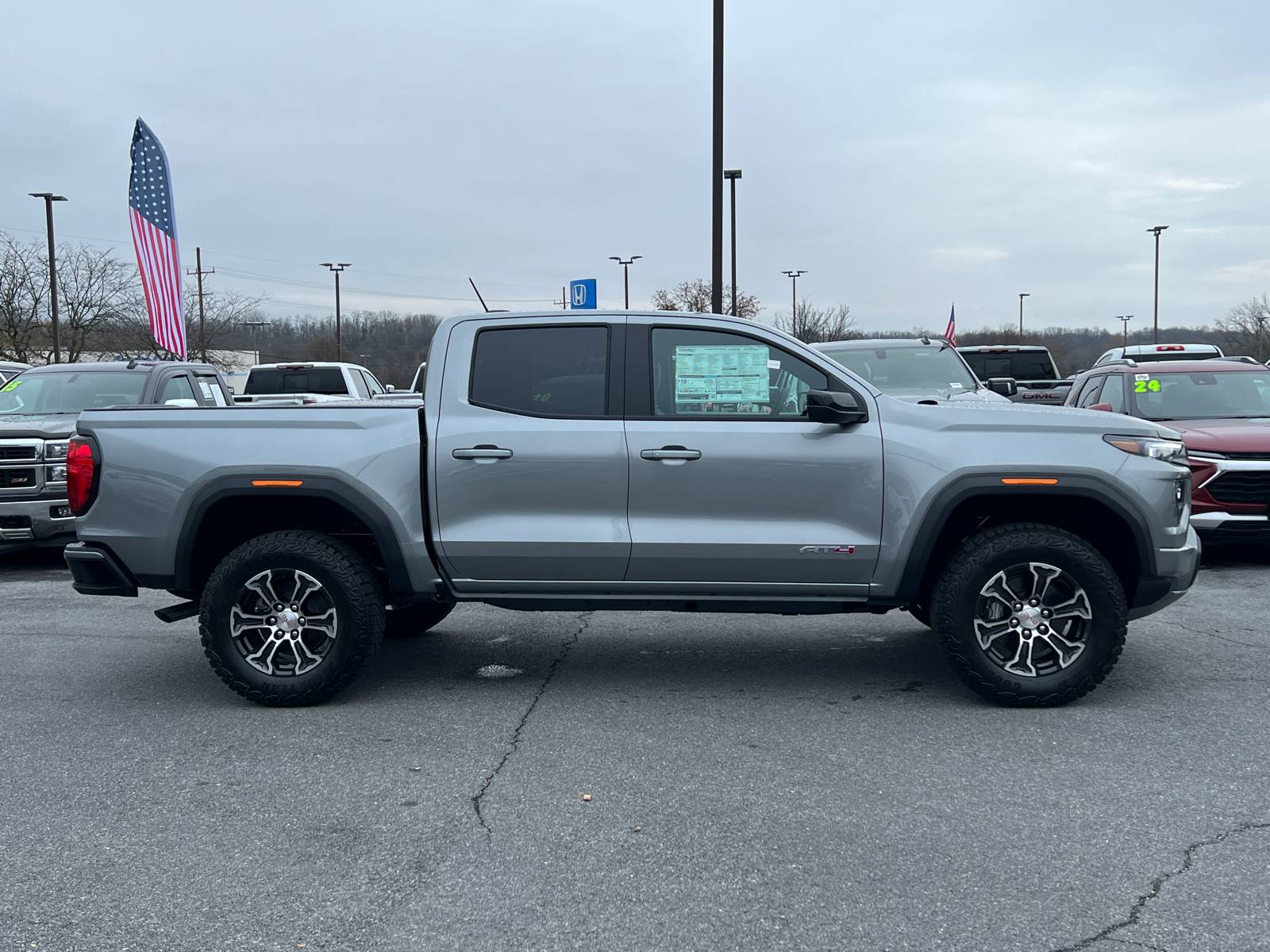 2024 GMC Canyon AT4 2