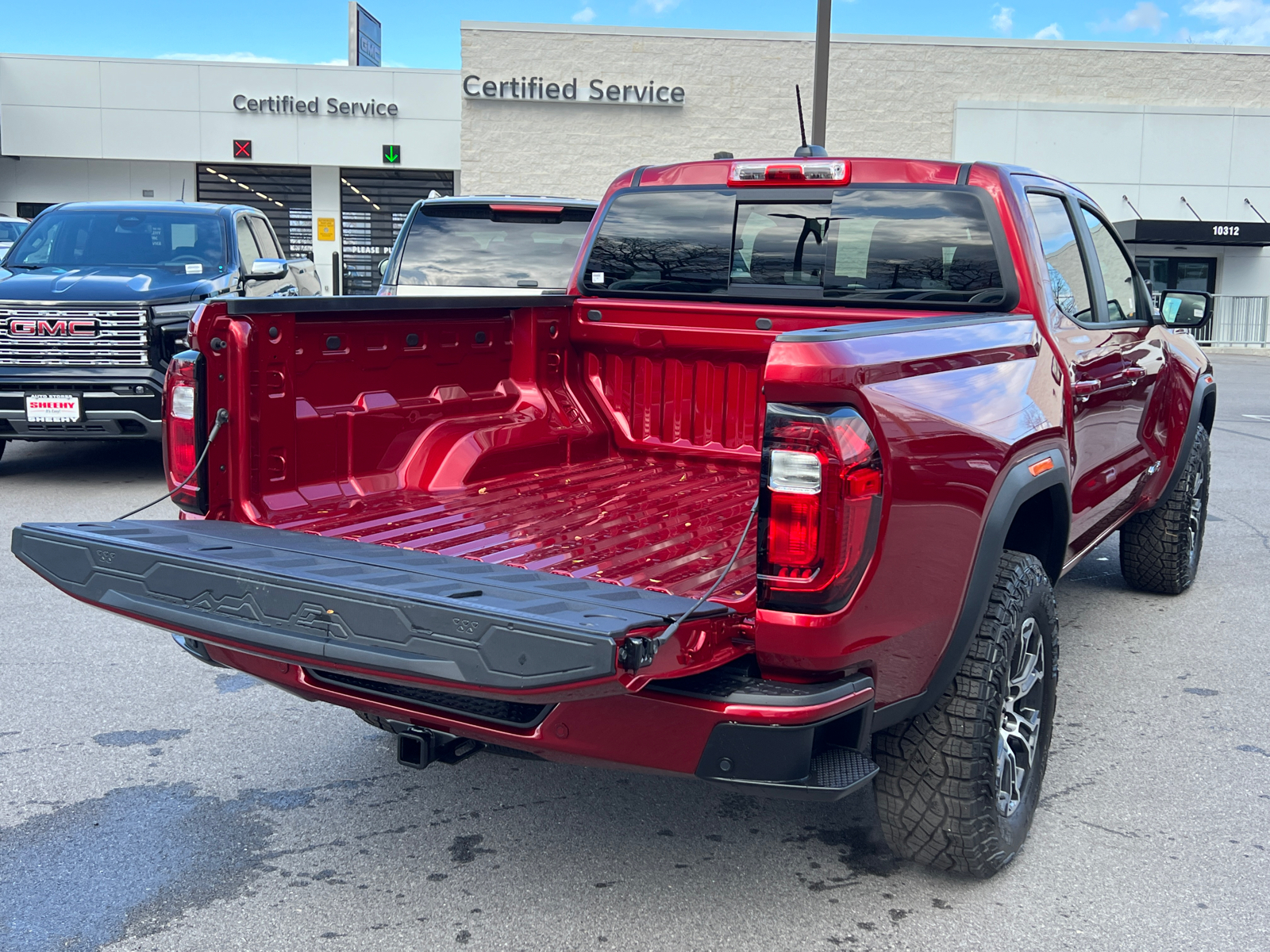 2024 GMC Canyon AT4 9