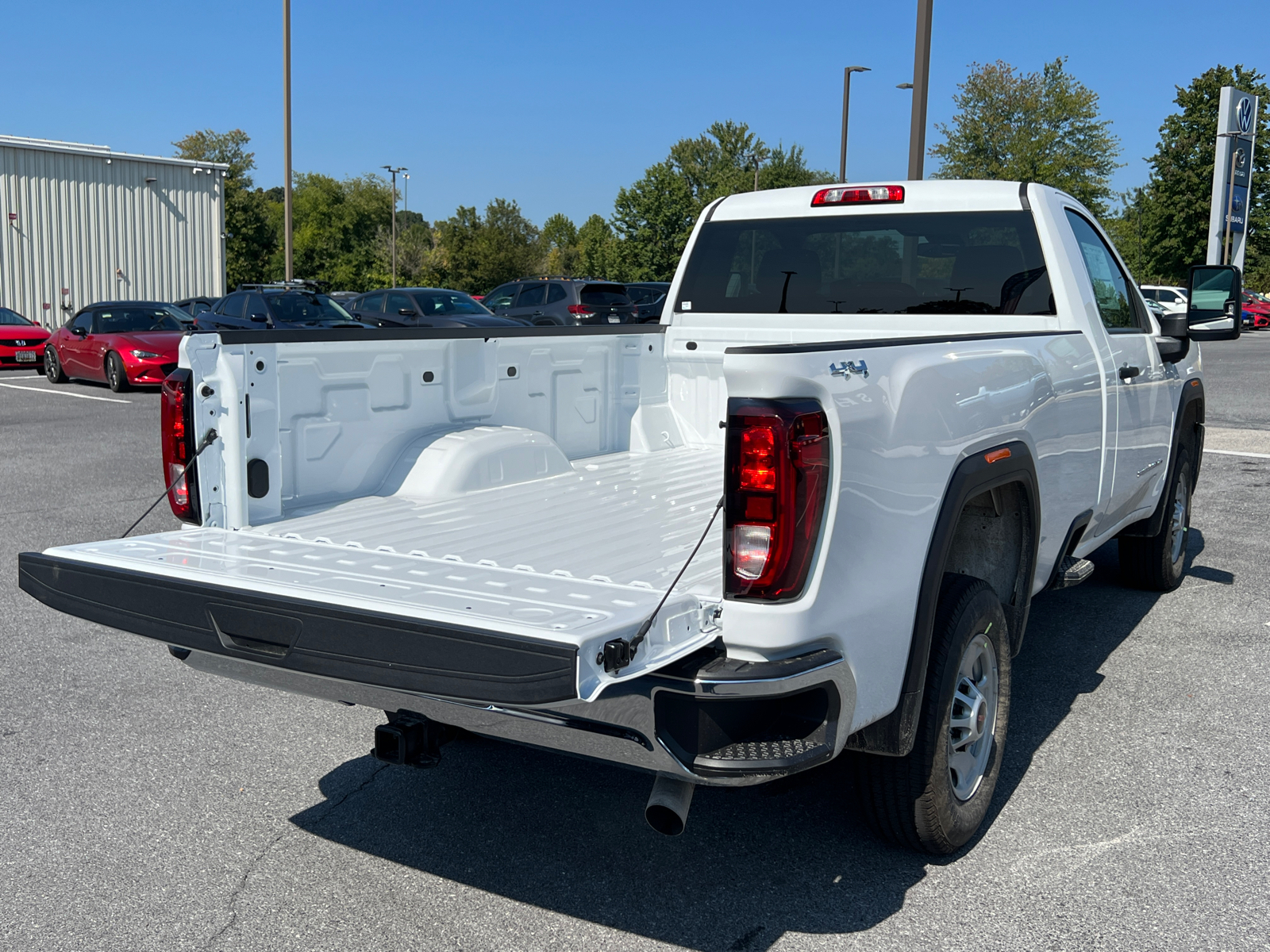 2025 GMC Sierra 2500HD Pro 11