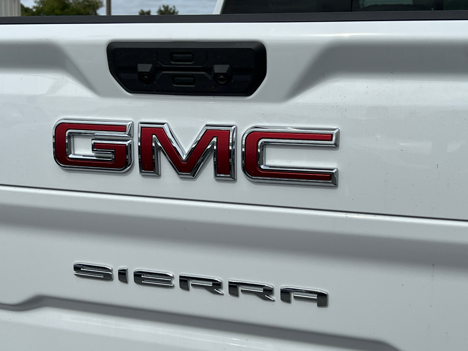 2025 GMC Sierra 2500HD AT4X 13