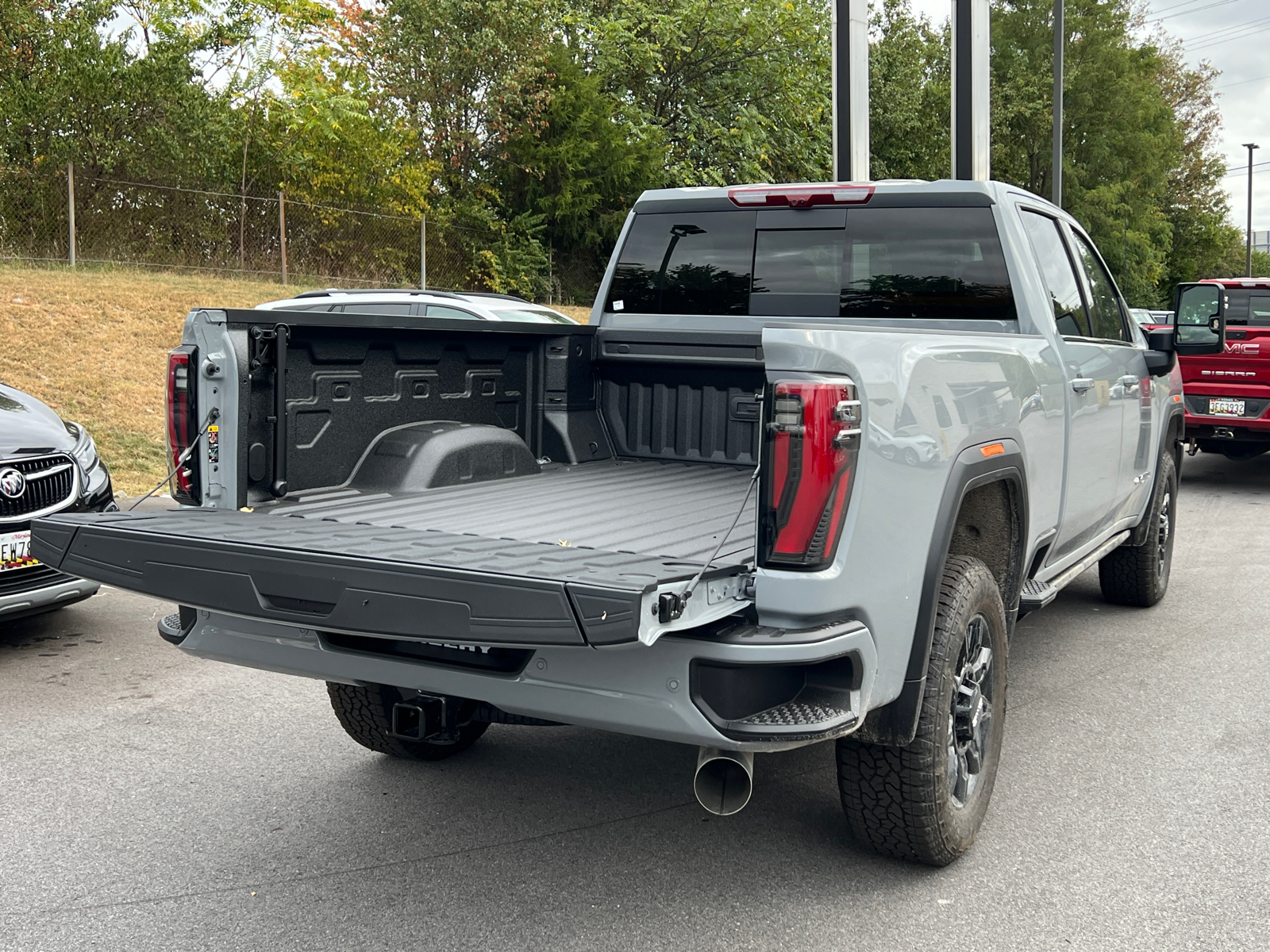 2025 GMC Sierra 2500HD AT4 12