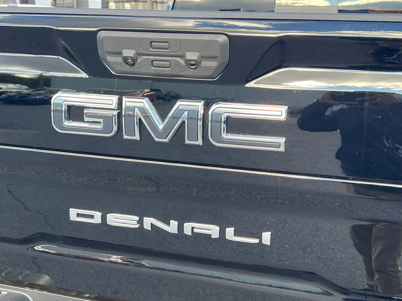 2025 GMC Sierra 2500HD Denali Ultimate 10