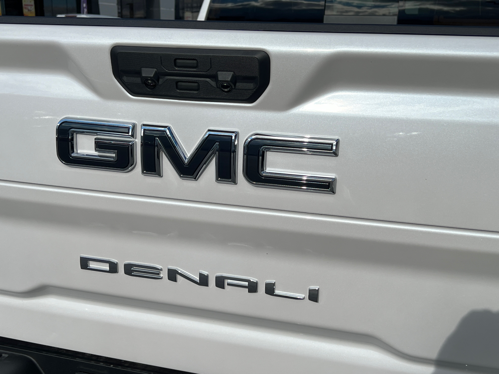 2025 GMC Sierra 2500HD Denali Ultimate 10