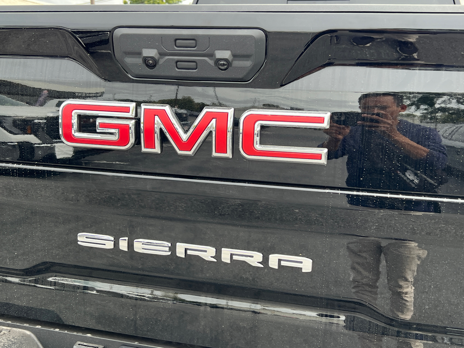 2025 GMC Sierra 2500HD AT4X 13