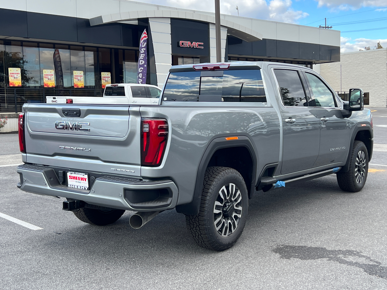 2025 GMC Sierra 2500HD Denali Ultimate 3