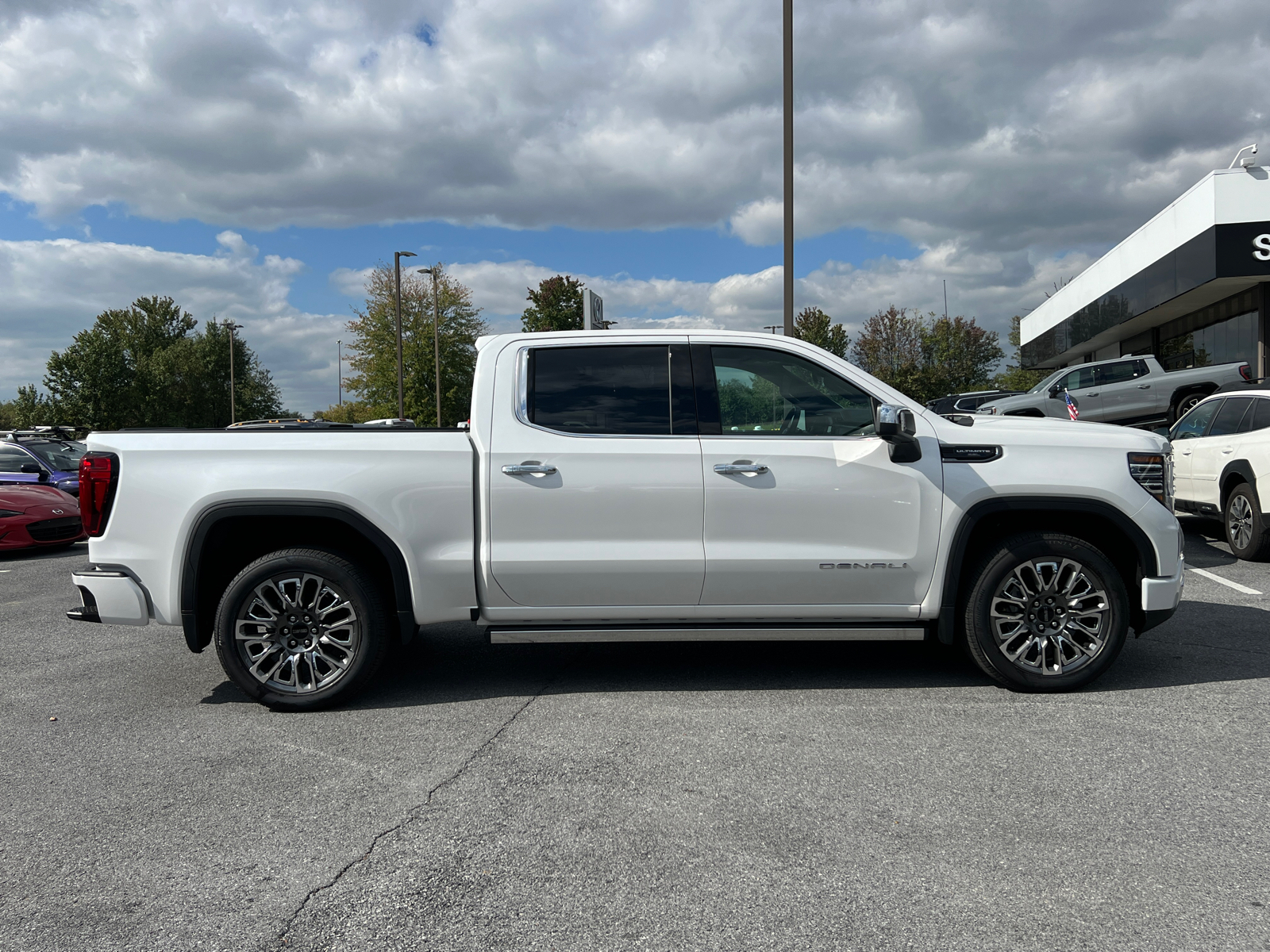 2025 GMC Sierra 1500 Denali Ultimate 2