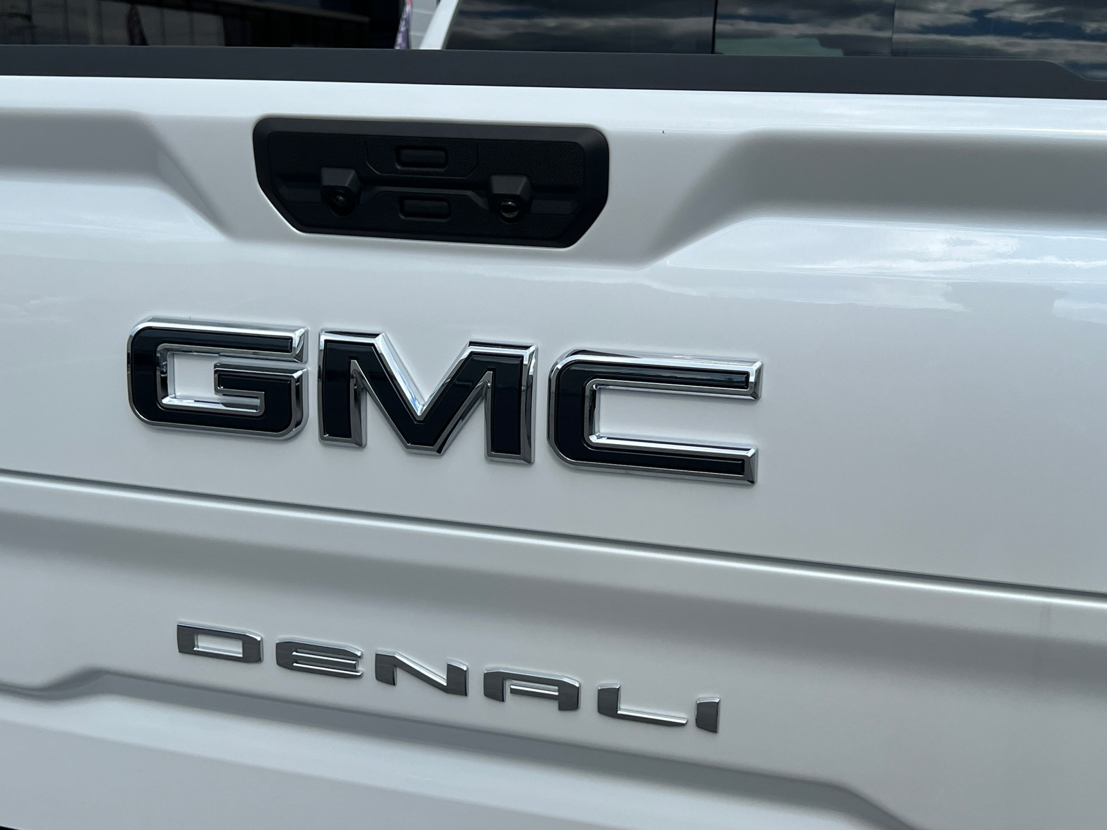 2025 GMC Sierra 1500 Denali Ultimate 10