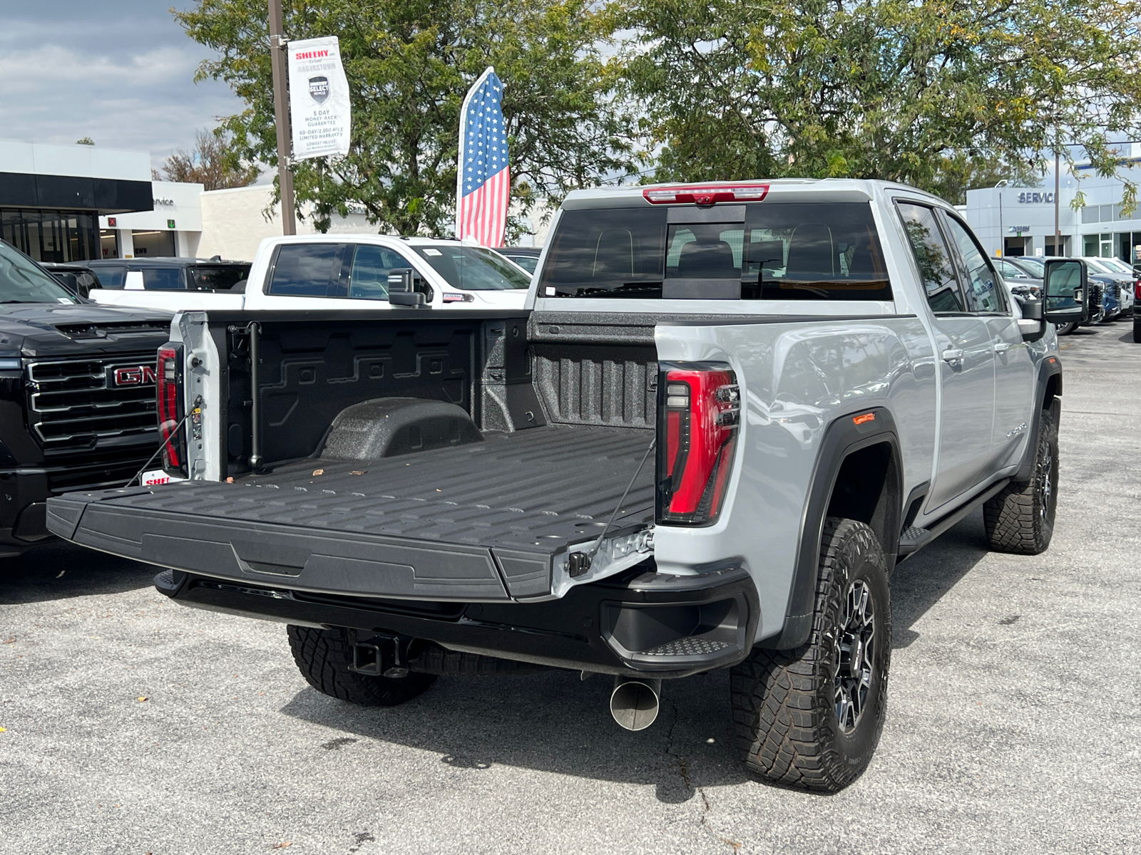 2025 GMC Sierra 2500HD AT4X 9