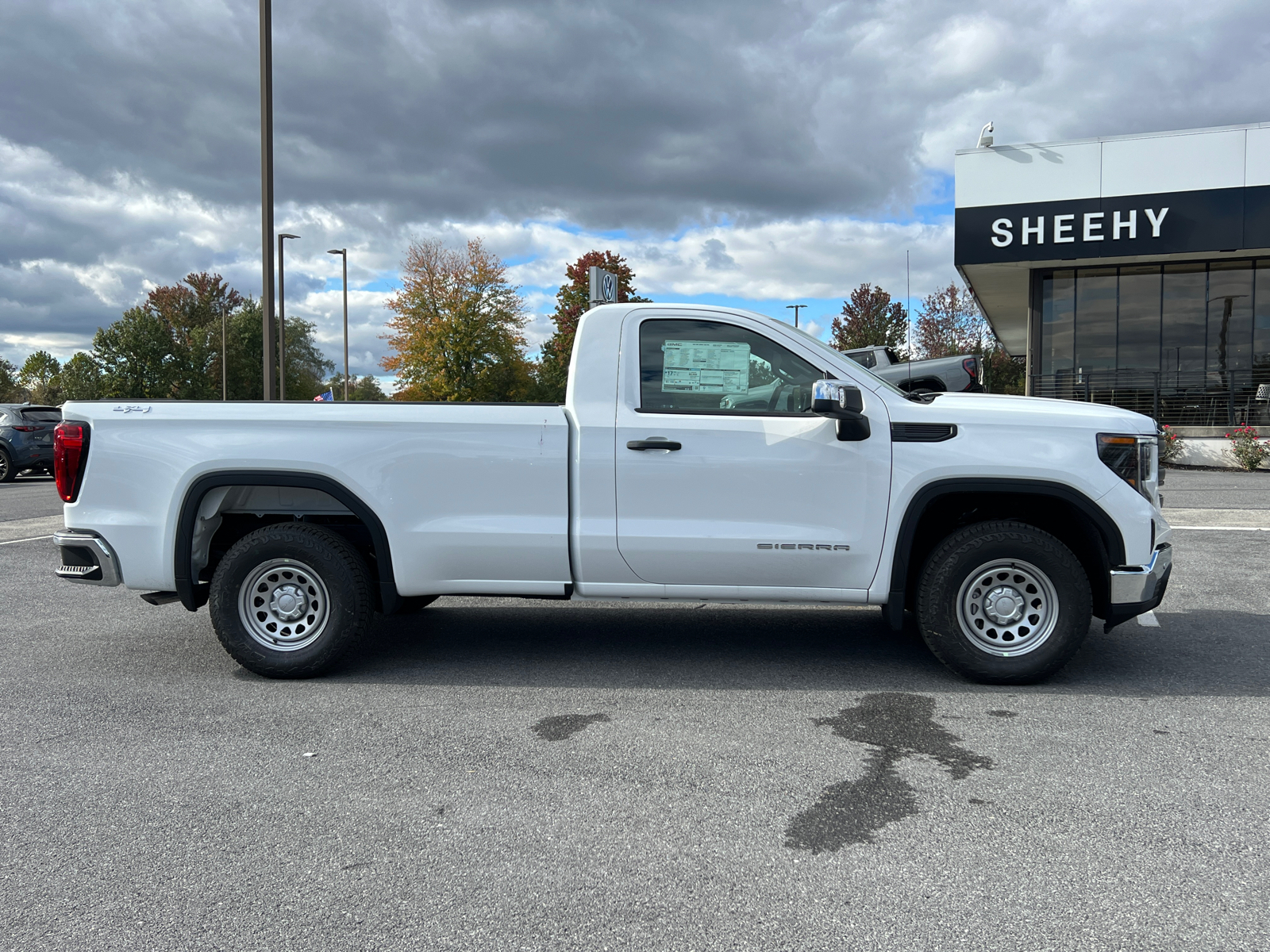 2025 GMC Sierra 1500 Pro 2