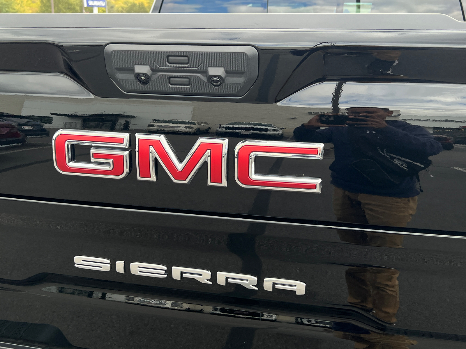 2025 GMC Sierra 1500 AT4 10