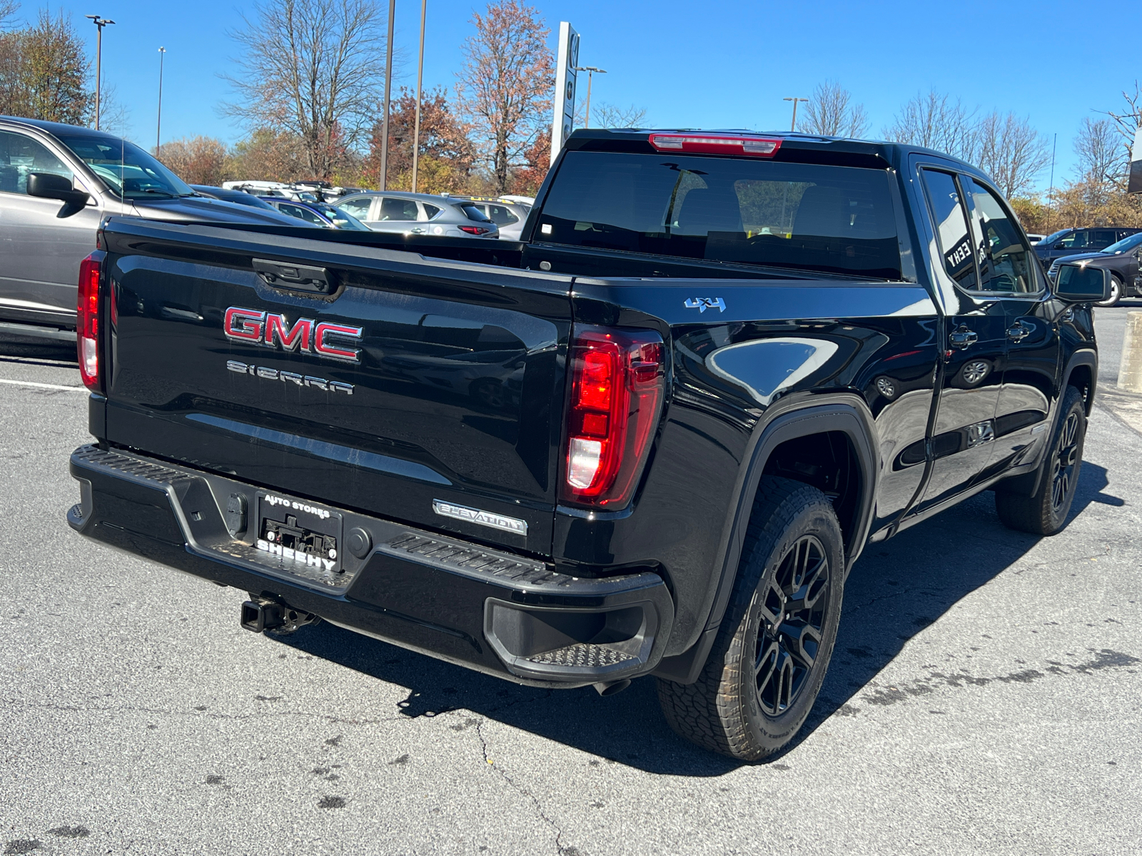 2025 GMC Sierra 1500 Elevation 3