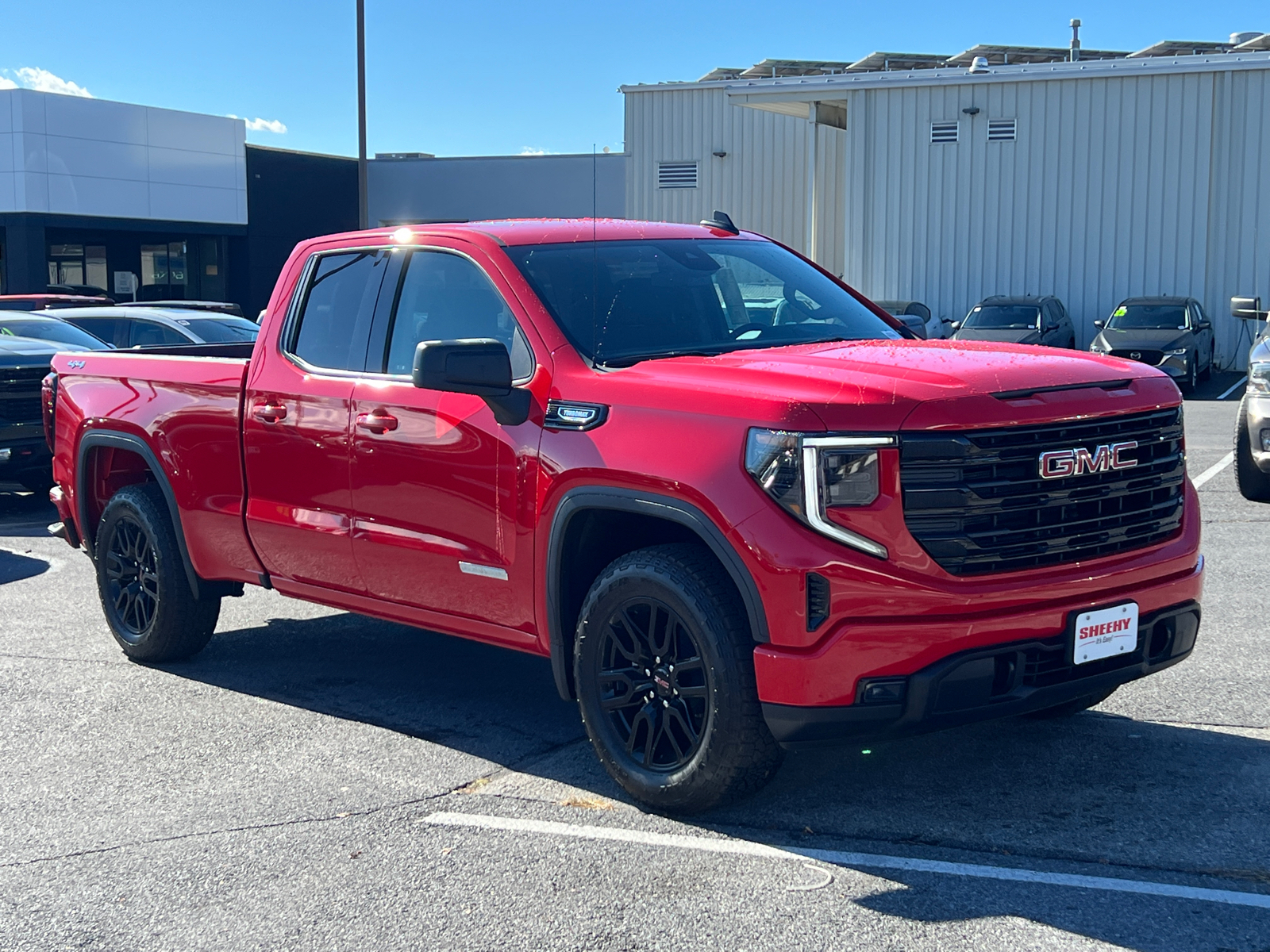 2025 GMC Sierra 1500 Elevation 1