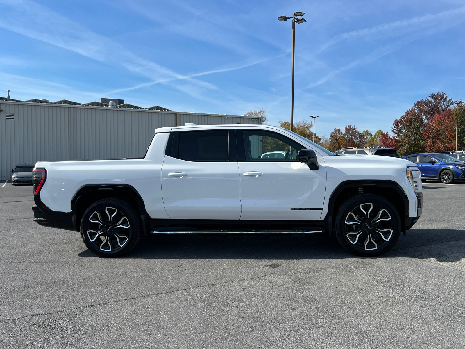 2025 GMC Sierra EV Denali 2