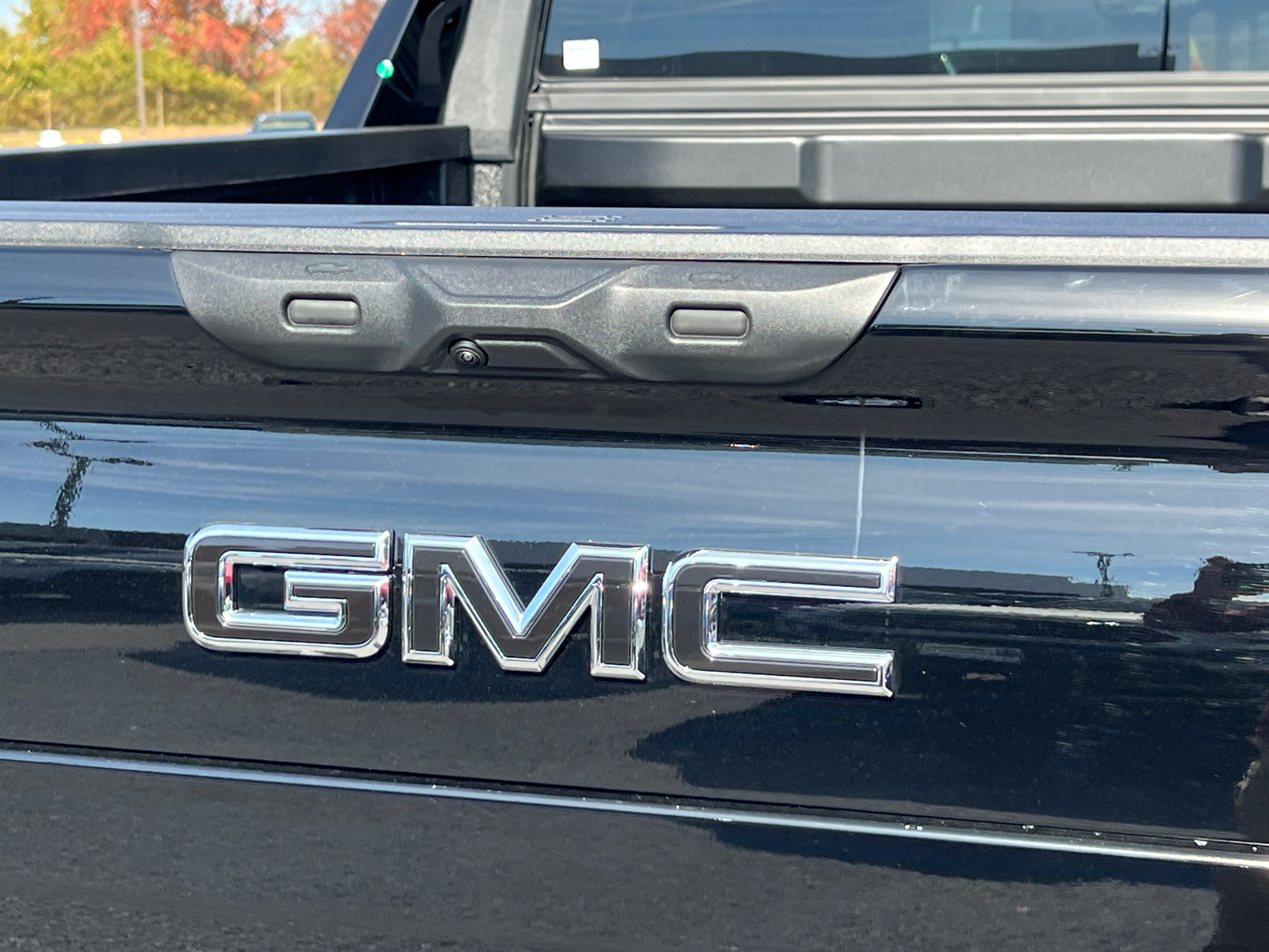 2025 GMC Sierra EV Denali 11