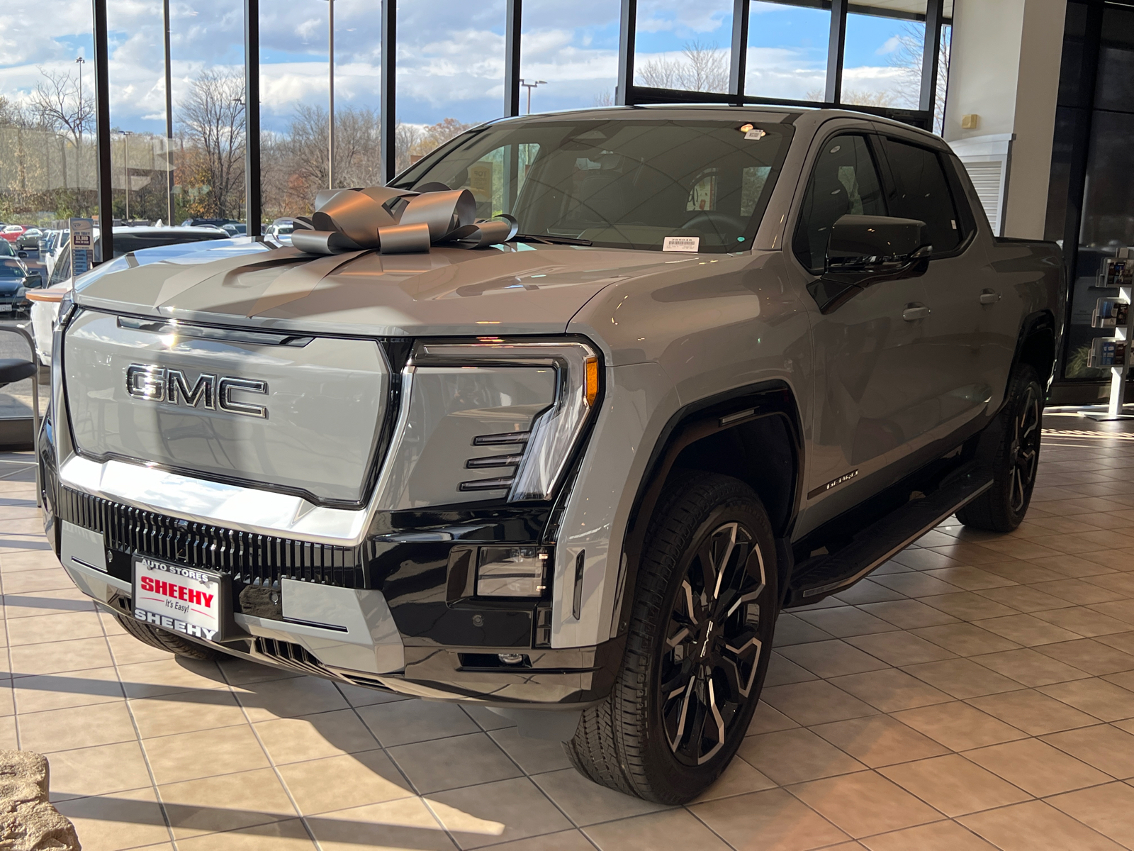 2025 GMC Sierra EV Denali 2