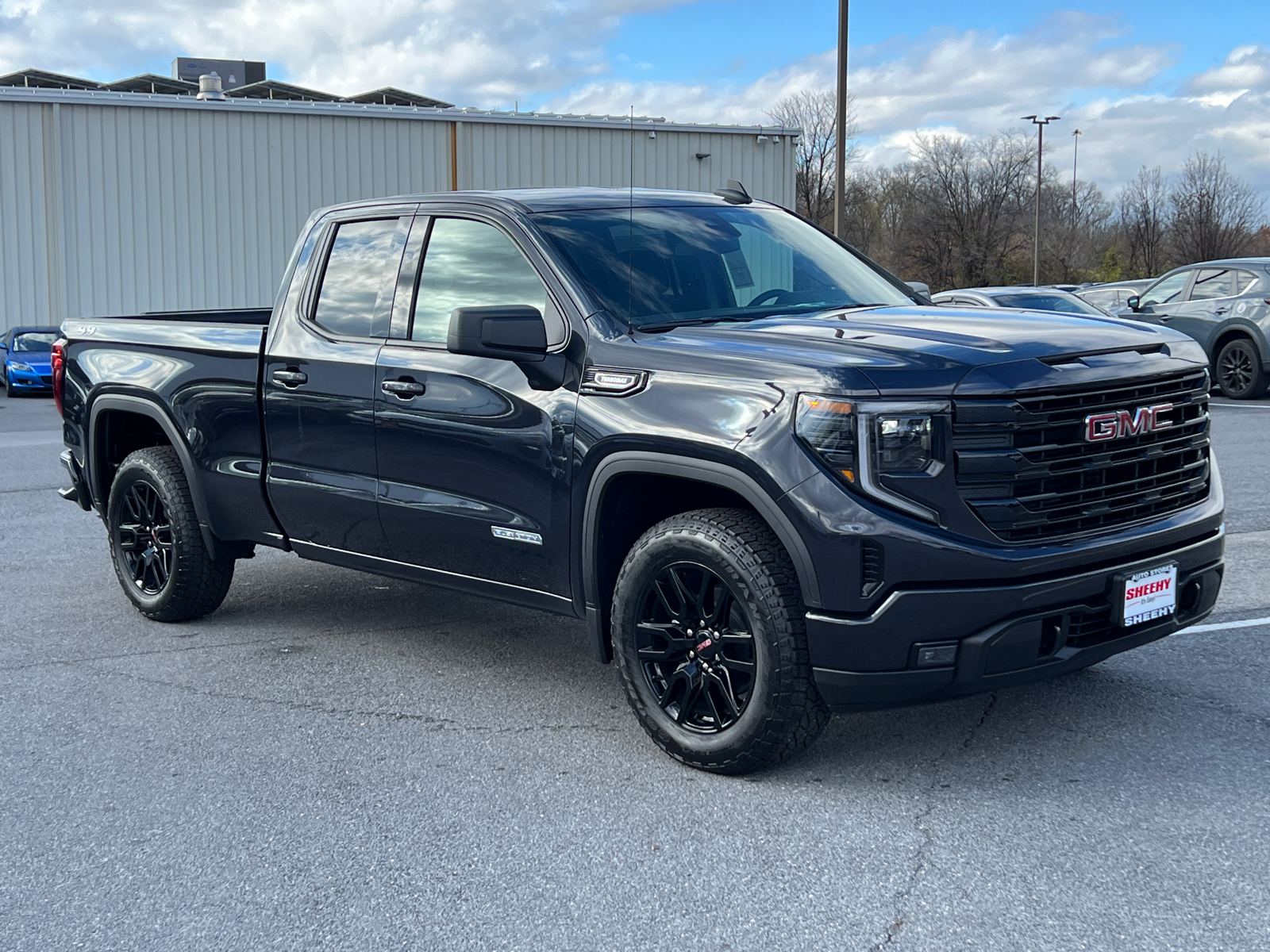 2025 GMC Sierra 1500 Elevation 1